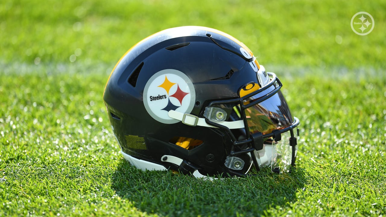 Steelers make coaching staff changes