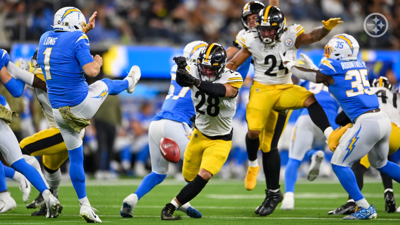 Watch: Miles Killebrew's blocked punt changes game's momentum - Steel City  Underground