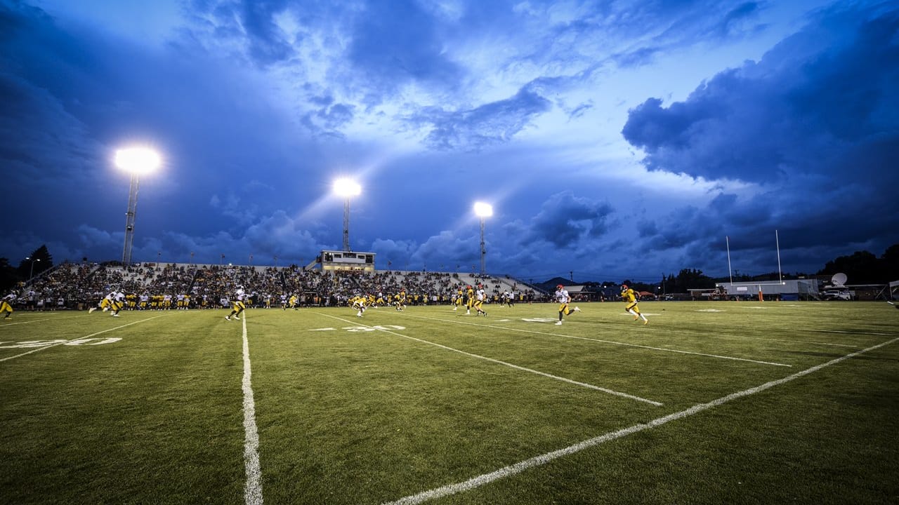 Pittsburgh Steelers Friday Night Lights practice session