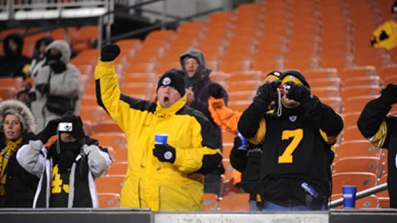 2009 Steelers At Browns