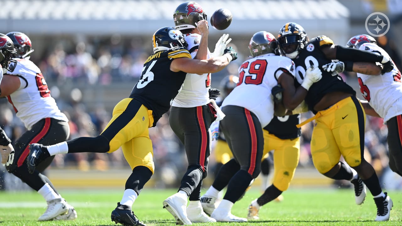 Steelers Cam Heyward gets choked up after his little brother's first TD