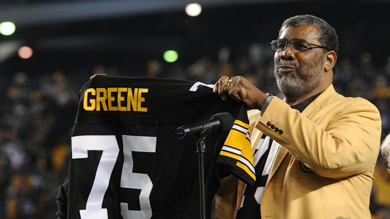 Mean Joe Greene statue unveiled outside Apogee – North Texas Daily