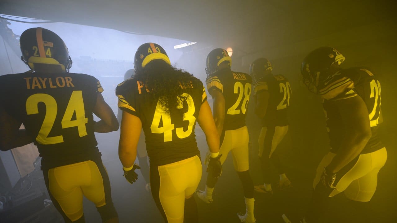 Steelers Vs. Browns - In Game Shots