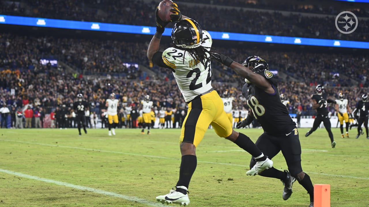 Christmas for a rookie: Najee Harris focused on rebounding from quietest  game yet as a Steeler