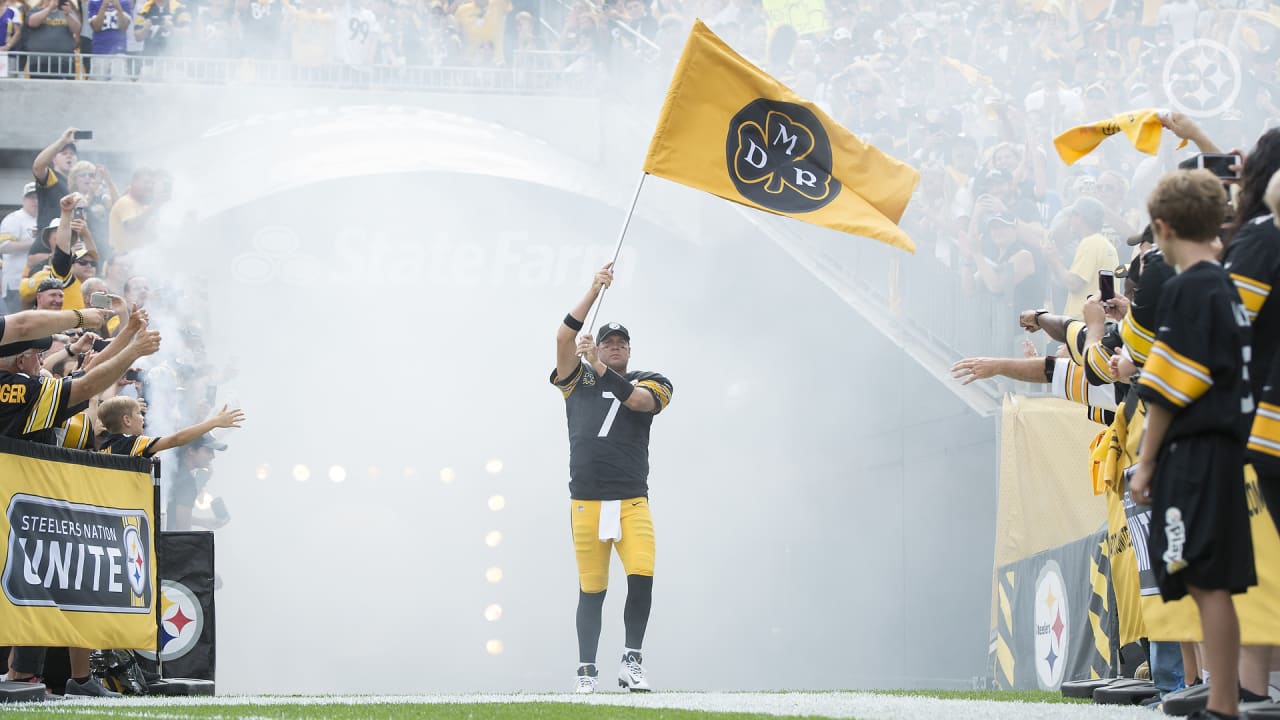 Steelers Unite Pittsburgh; Roethlisberger Splits It - The New York Times