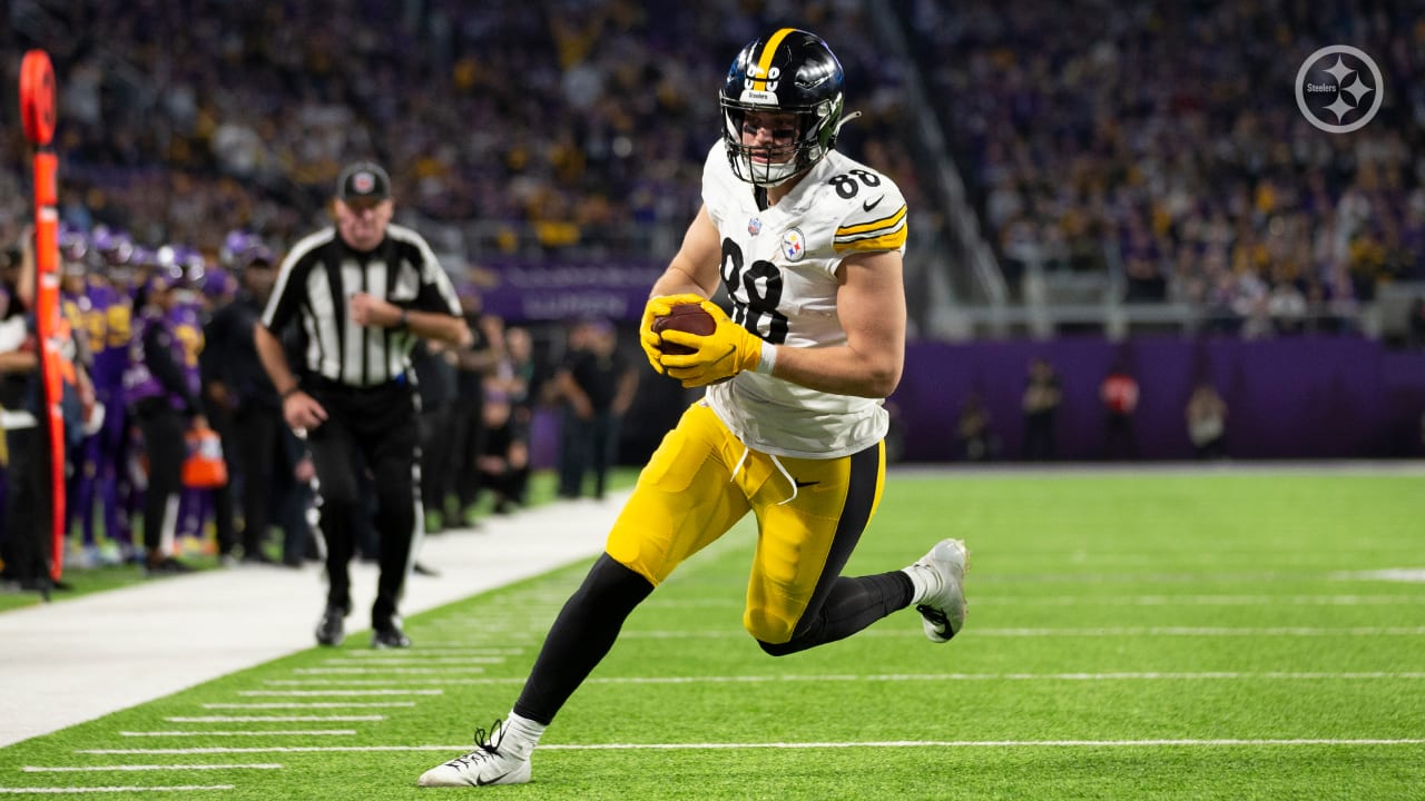 T.J. Watt Helps Design Steelers Beanie To Raise Money For Free