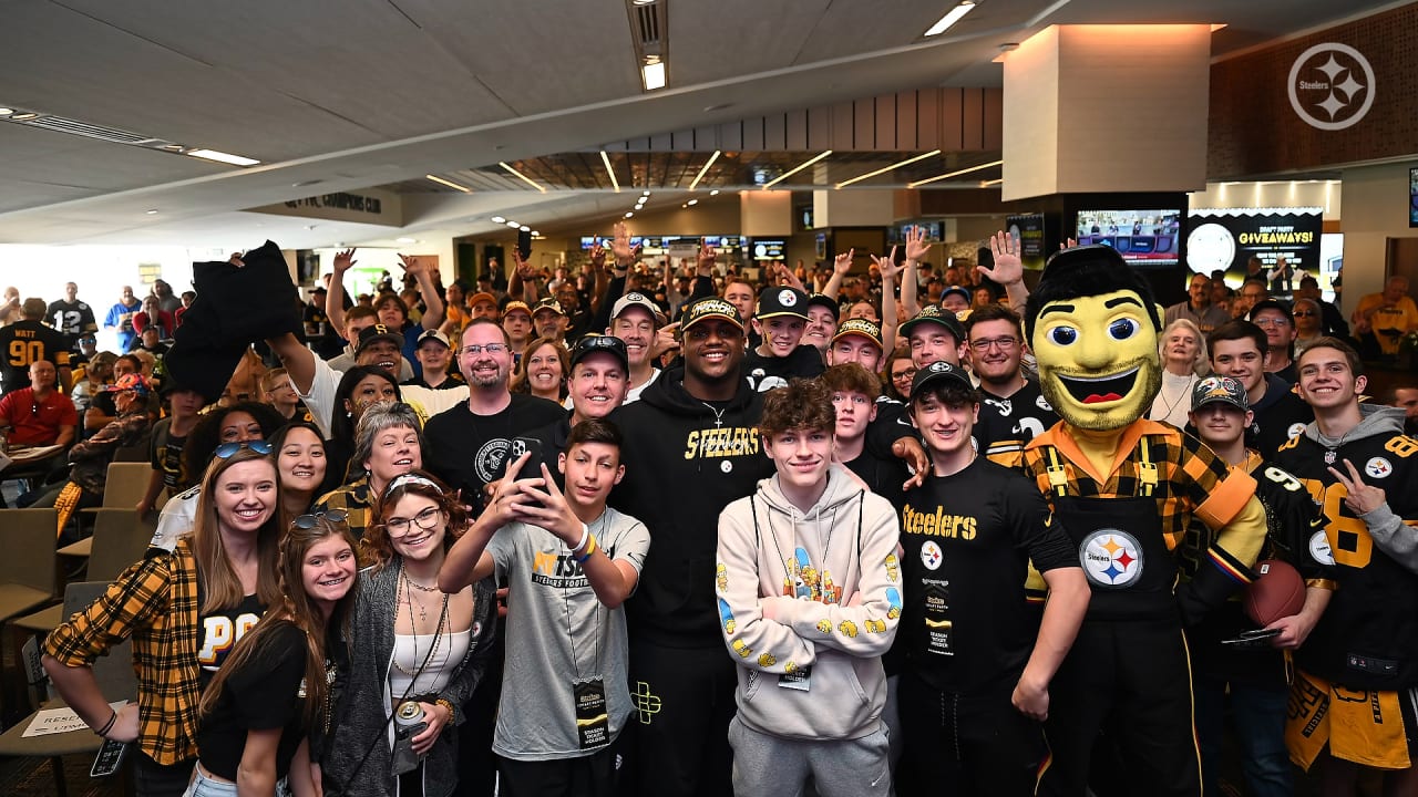 PHOTOS Steelers 2022 Draft Party