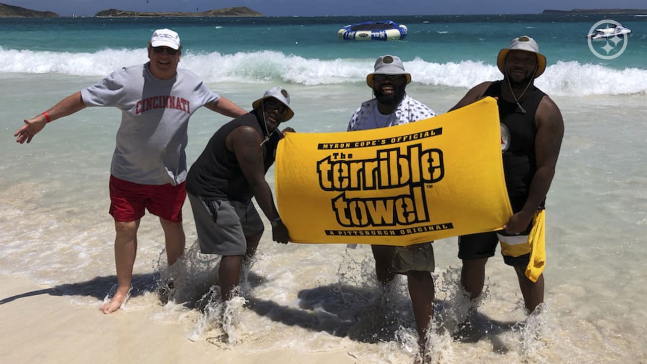 PHOTOS: Steelers Nation On Vacation - July 8