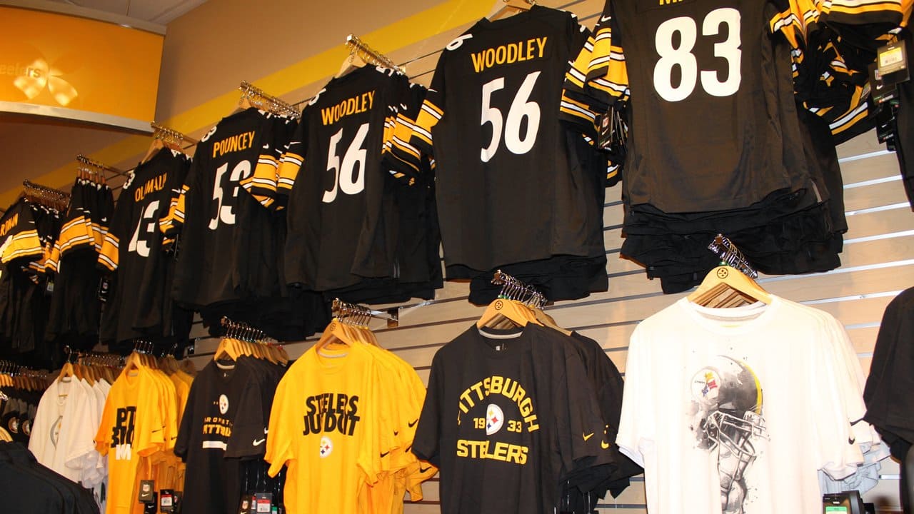 Steelers Pro Shop opens new location at Heinz Field