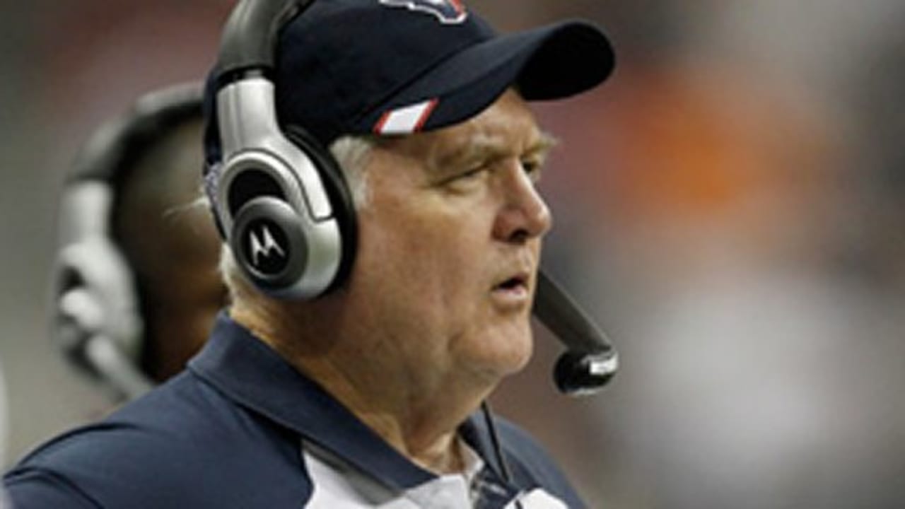 Phillips' Texans debut