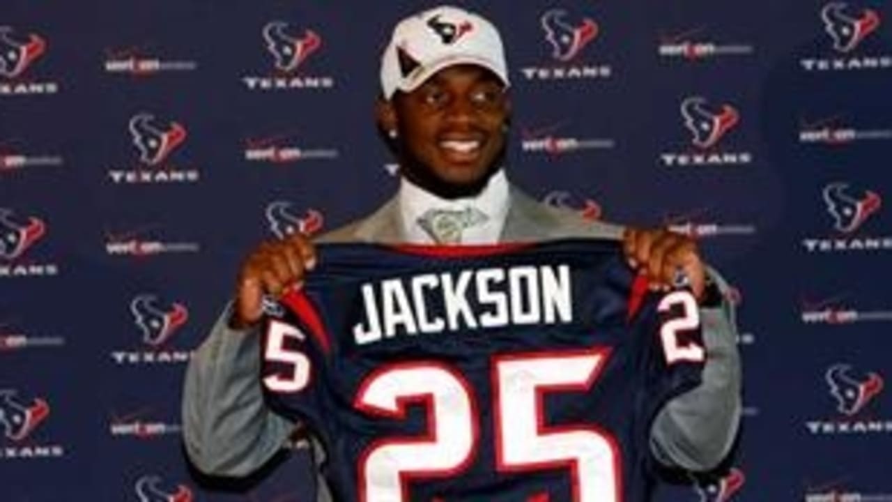 J.J. Watt, Deshaun Watson rank high in latest jersey sales