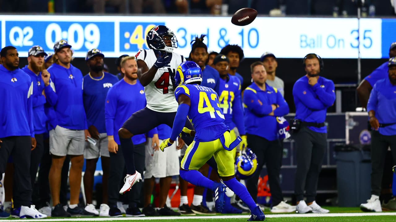 WR Phillip Dorsett's big plays helped the Texans score at the end of both halves. - Vimarsana News