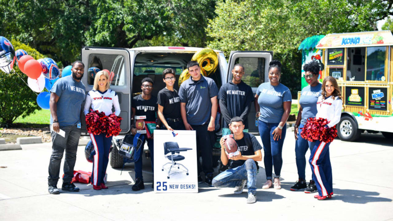 Photos Van Donation to 8 Million Stories