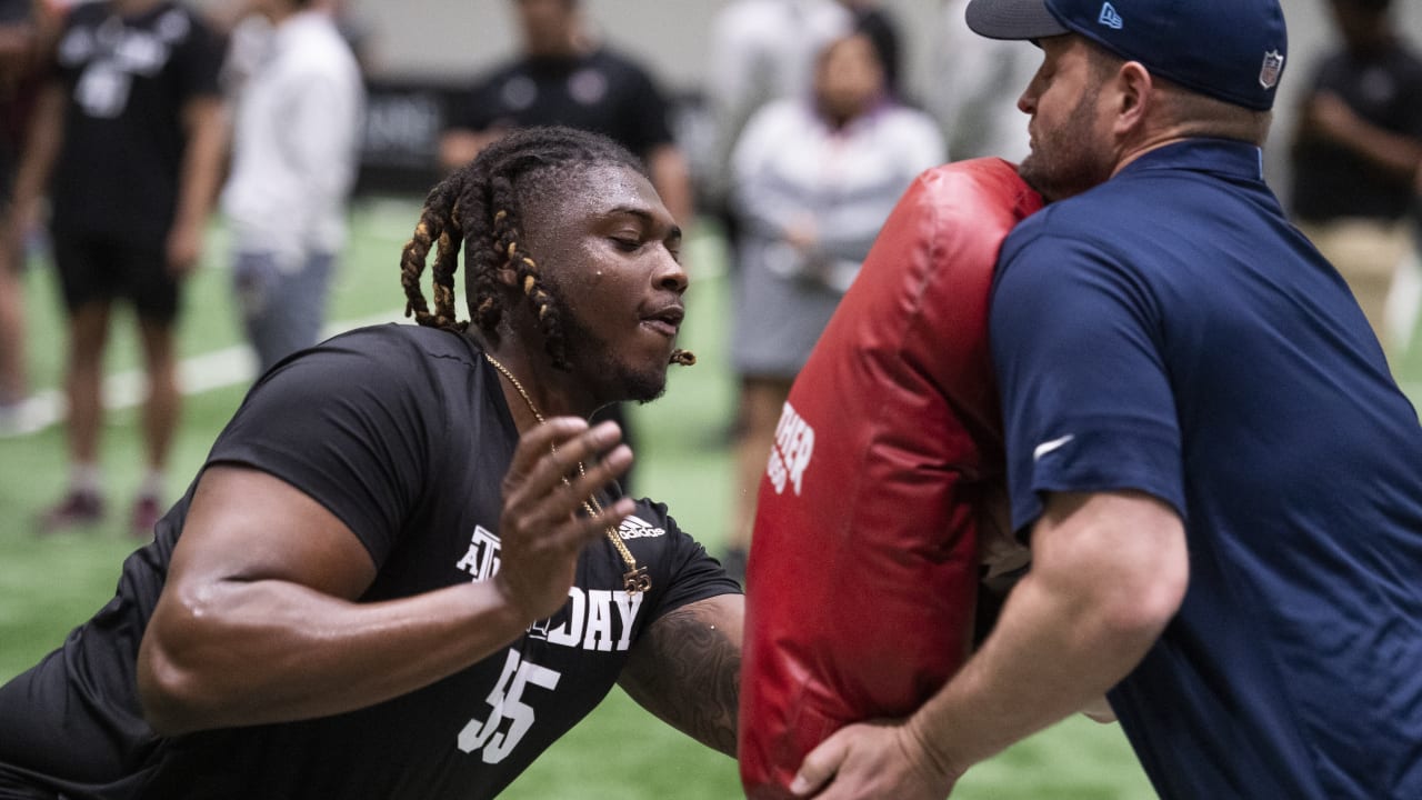 NFL Draft  Texans select OL Kenyon Green with No. 15 pick