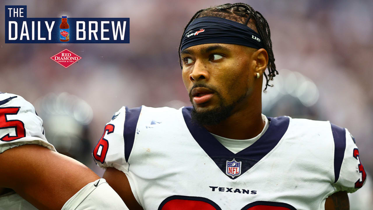 Houston Texans safety Jonathan Owens (36) warms up before an NFL football  game against the Washington Commanders Sunday, Nov. 20, 2022, in Houston.  (AP Photo/Eric Christian Smith Stock Photo - Alamy