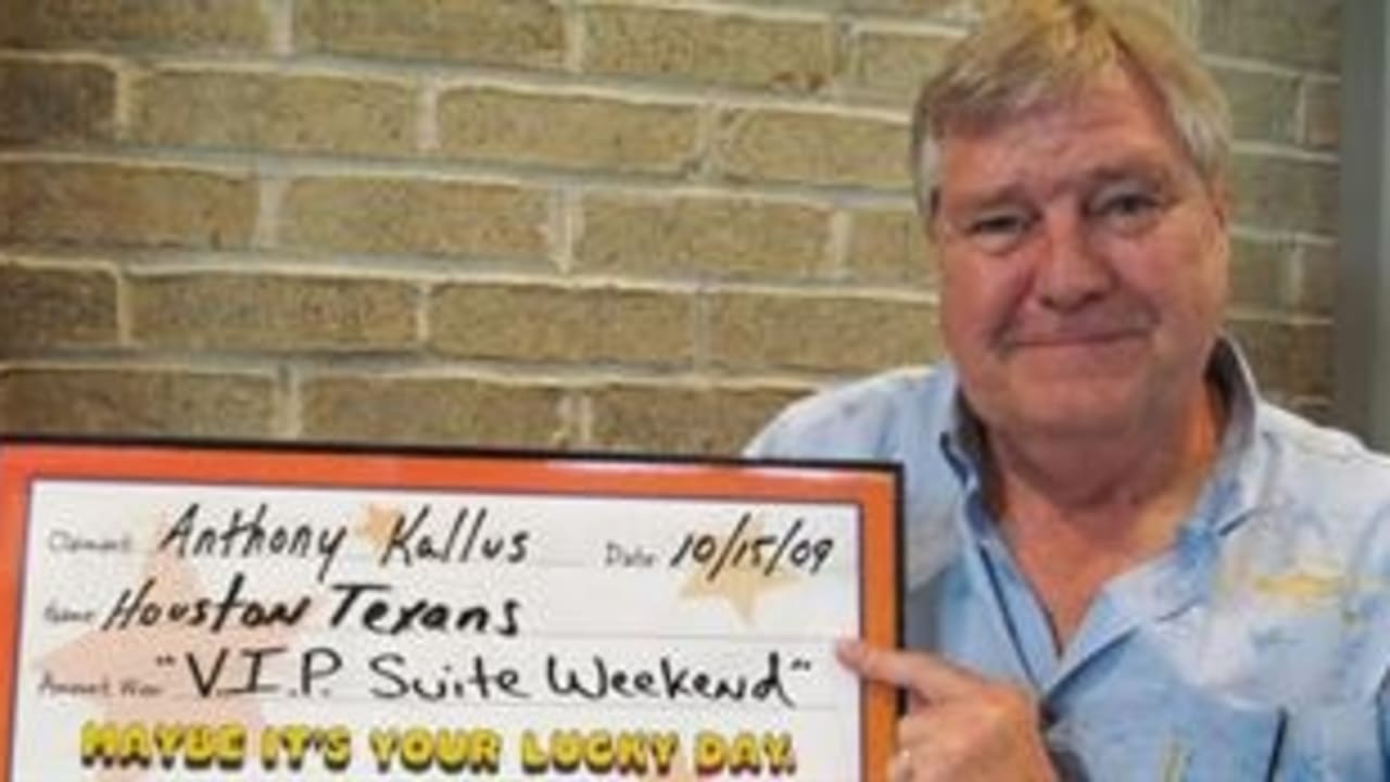 man wins suite prize in Texas Lottery drawing