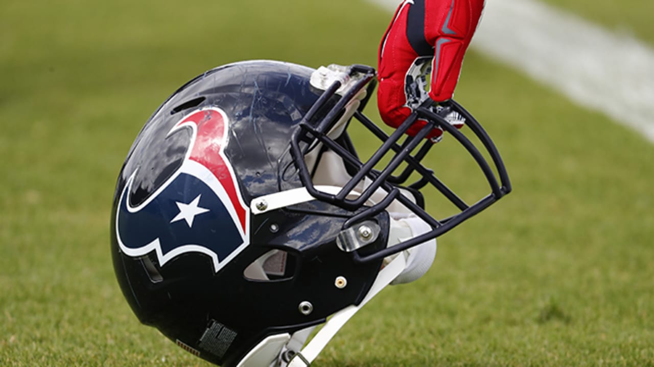 Texans sign WR Chad Hansen to active roster, other roster moves