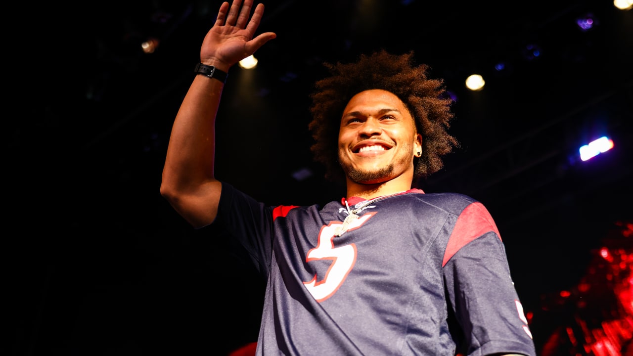 From an H-Town inspired set to breaking out into a Griddy for a Gameday video board timeout, check out Jalen Pitre's packed Media Day schedule. - Vimarsana News