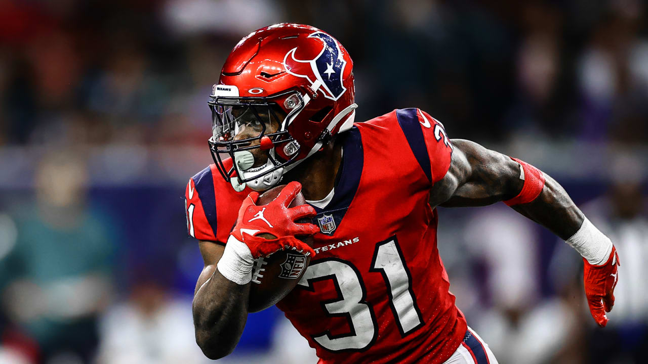 DeMeco Ryans is excited to add veteran RB Devin Singletary to join Dameon  Pierce in the Houston Texans backfield.