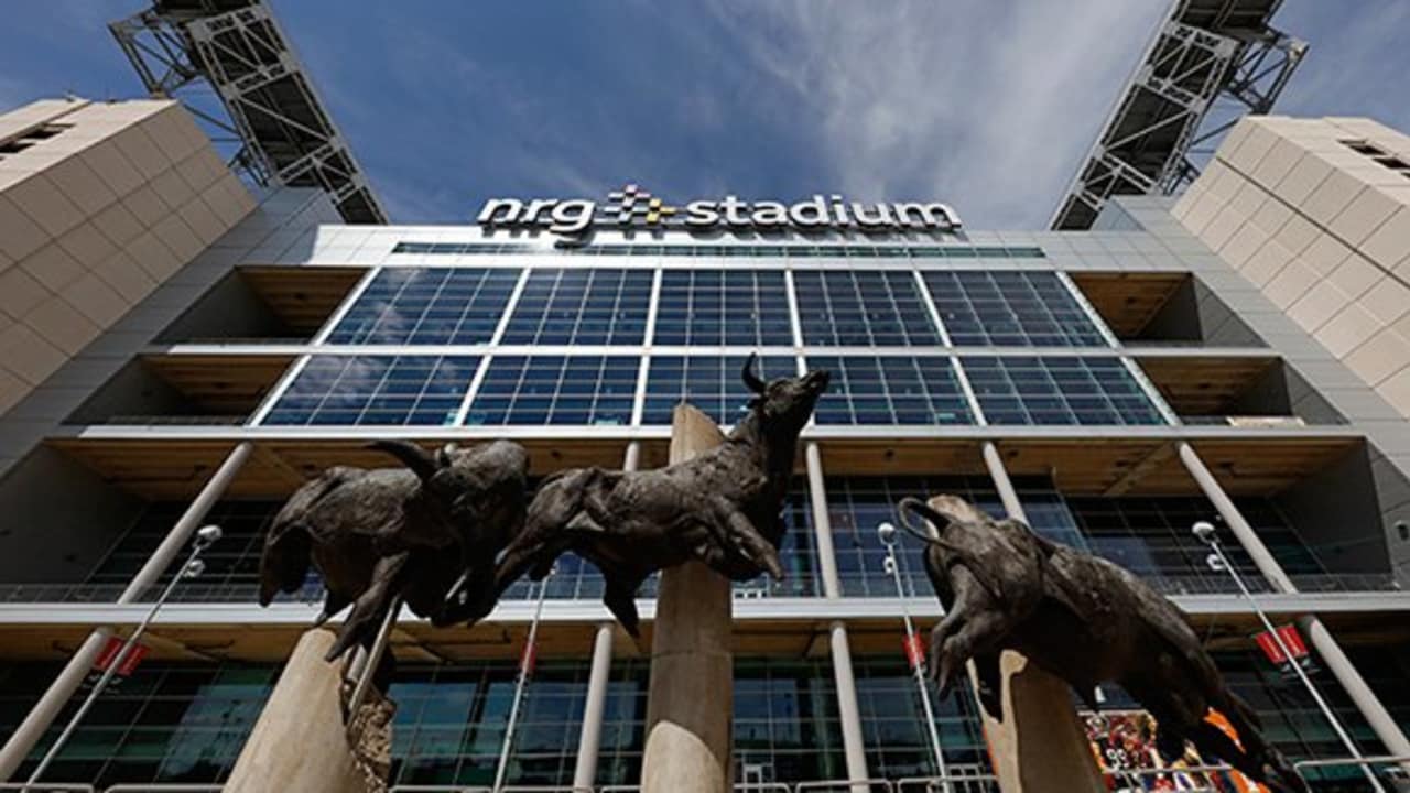 County moves closer to installing Wi-Fi at NRG Stadium