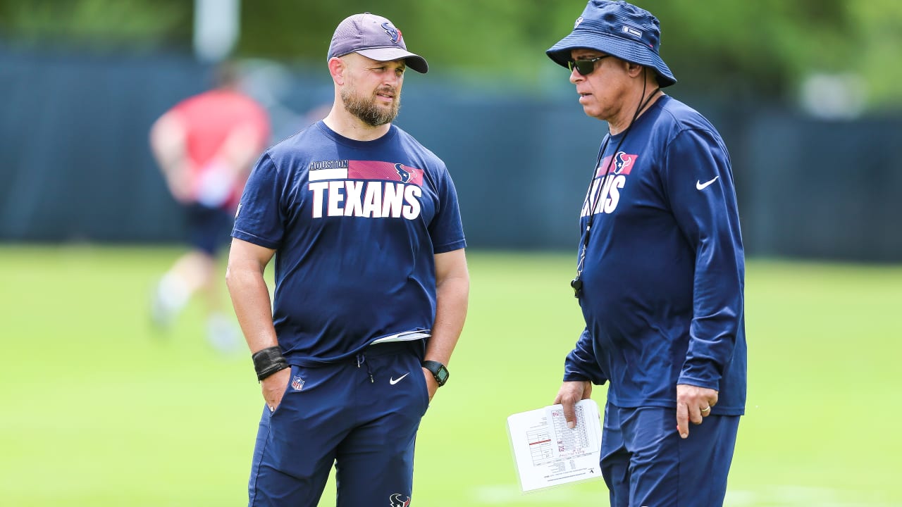 Houston Texans Head Coach David Dulley and Rookie LB Garret Wallow spoke with the media after Texans Rookie Minicamp. - Vimarsana News