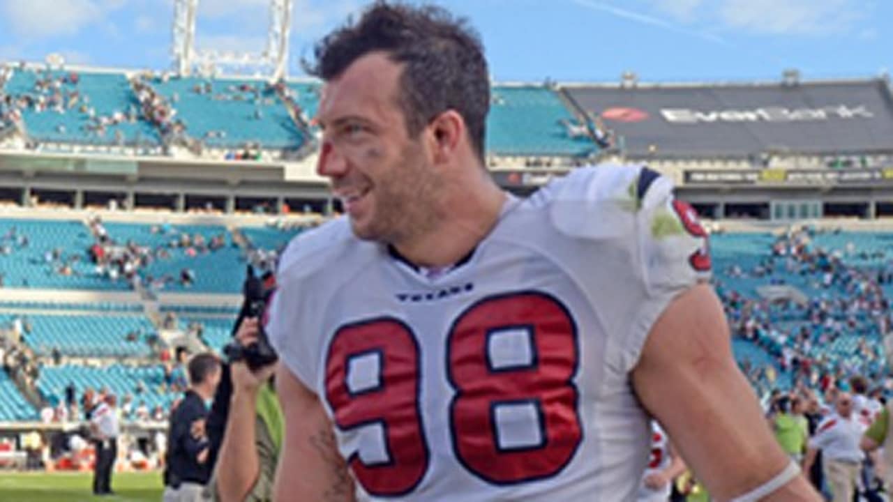 Top 25: #8 Barwin's 4-sack day