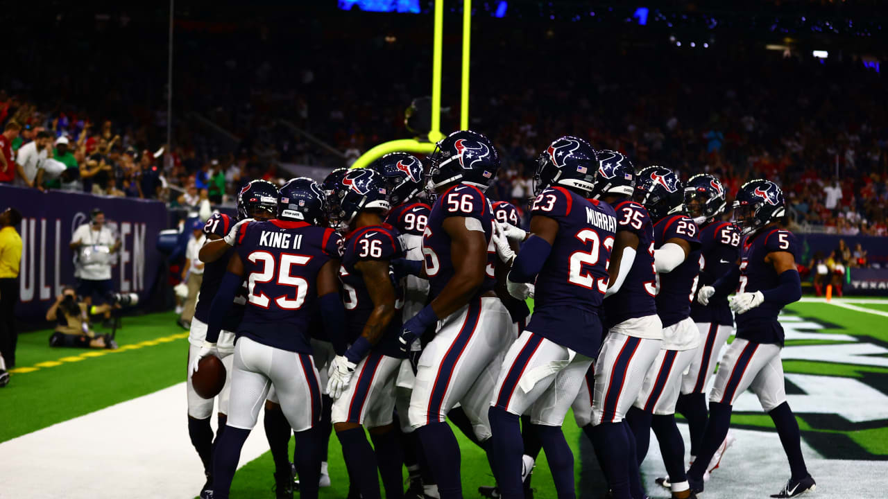 Can't-Miss Play: Houston Texans running back Devin Singletary throws TD  pass to tight end Dalton Schultz on trick play