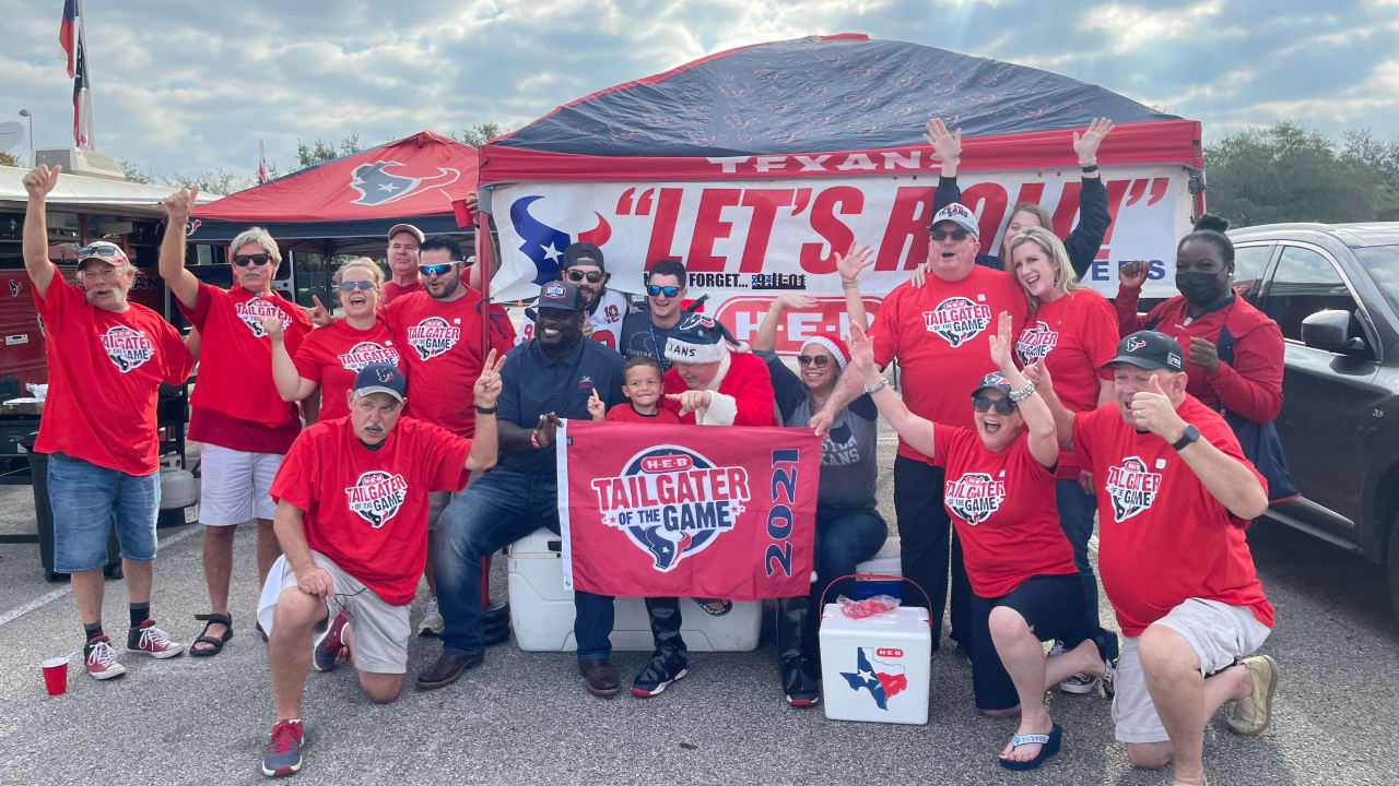 Houston Texans - The H-E-B Tailgater of the Game is 'Bulls on Party  Tailgaters' in the Maroon Lot! Let's go Texans! Tailgate Photos: