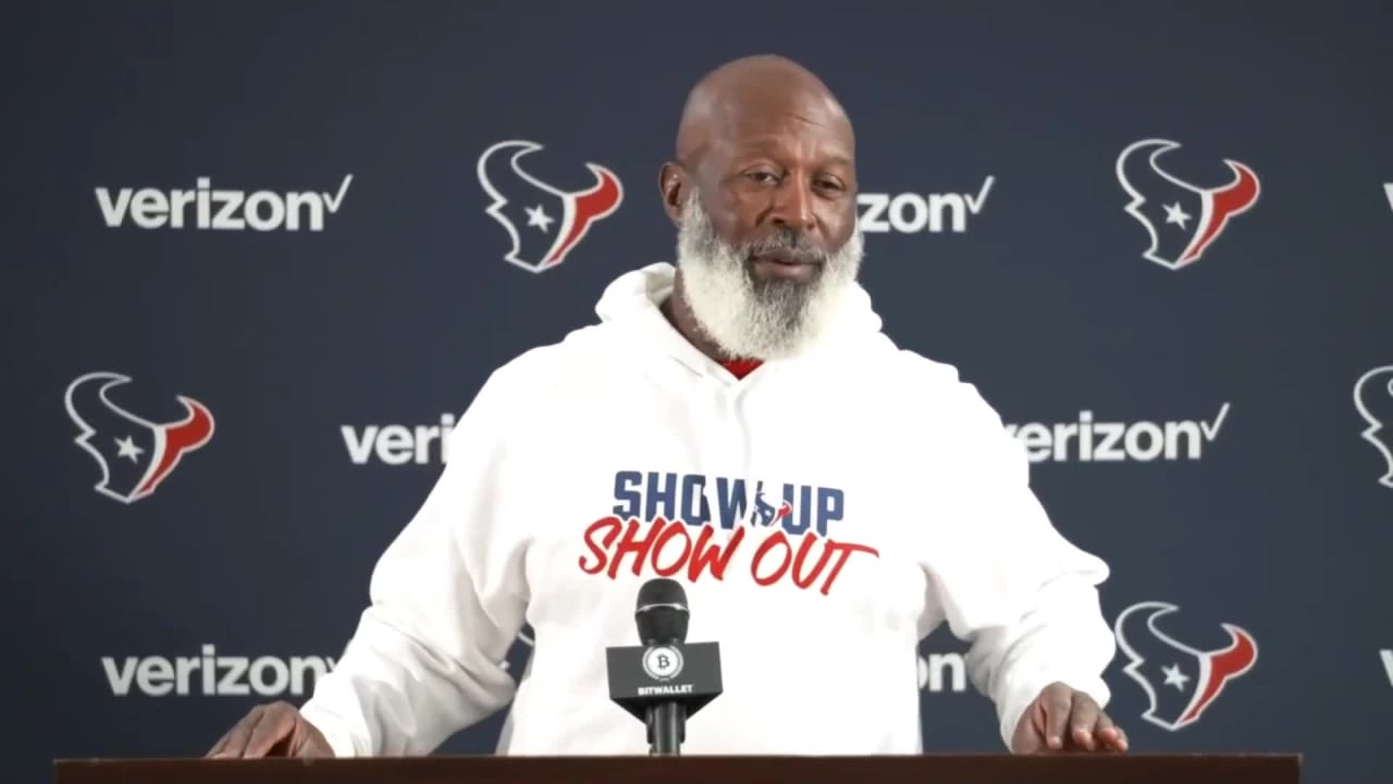 Former Chicago Bears Head Coach Lovie Smith Frontrunner For Houston Texans  Job - On Tap Sports Net