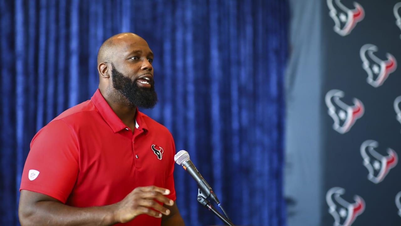 The Houston Texans announced today that Coach Cameron Campbell is the  team's recipient for the 2022 Inspire Change Changemaker Award.