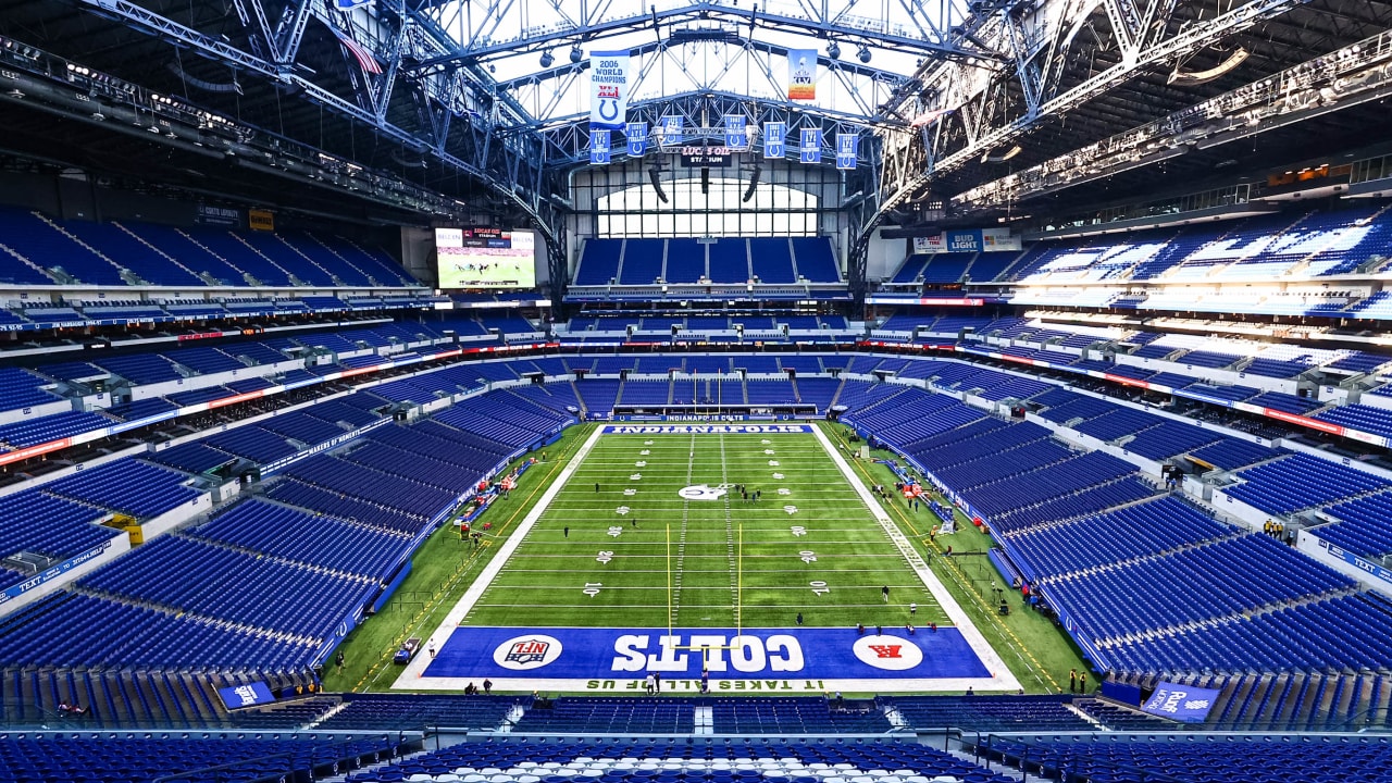 CB Coach Dino Vasso  Press Conference ahead of Texans at Colts (1