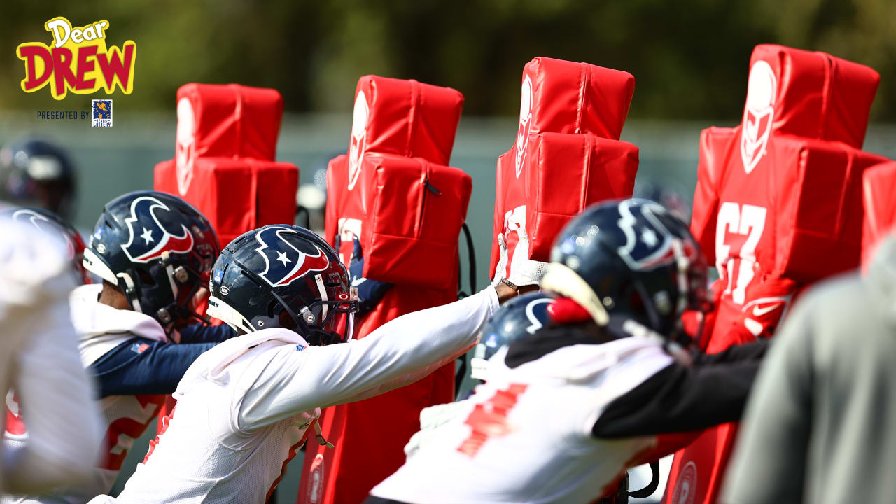 Texans TV host Drew Dougherty answered fan questions about Rex Burkhead, where the Texans might pick in the 2022 NFL Draft, and a lot more. - Vimarsana News