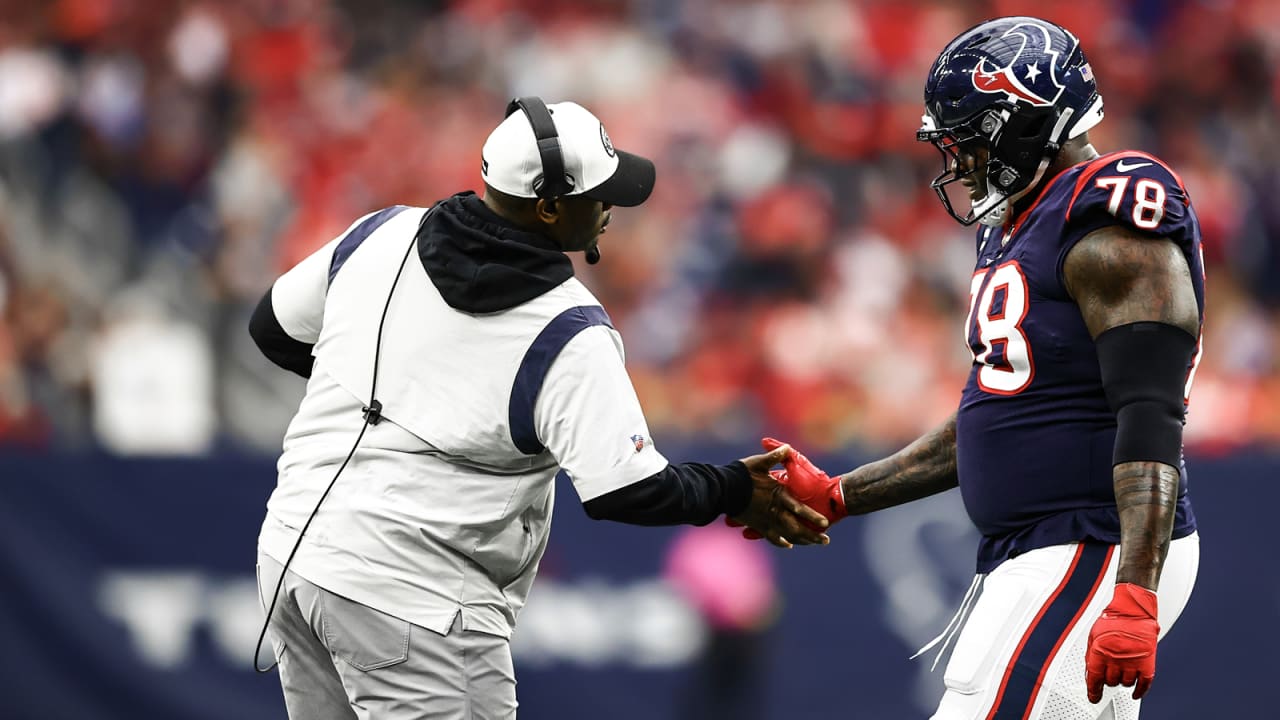 Houston Texans: Laremy Tunsil's availability for Sunday has been