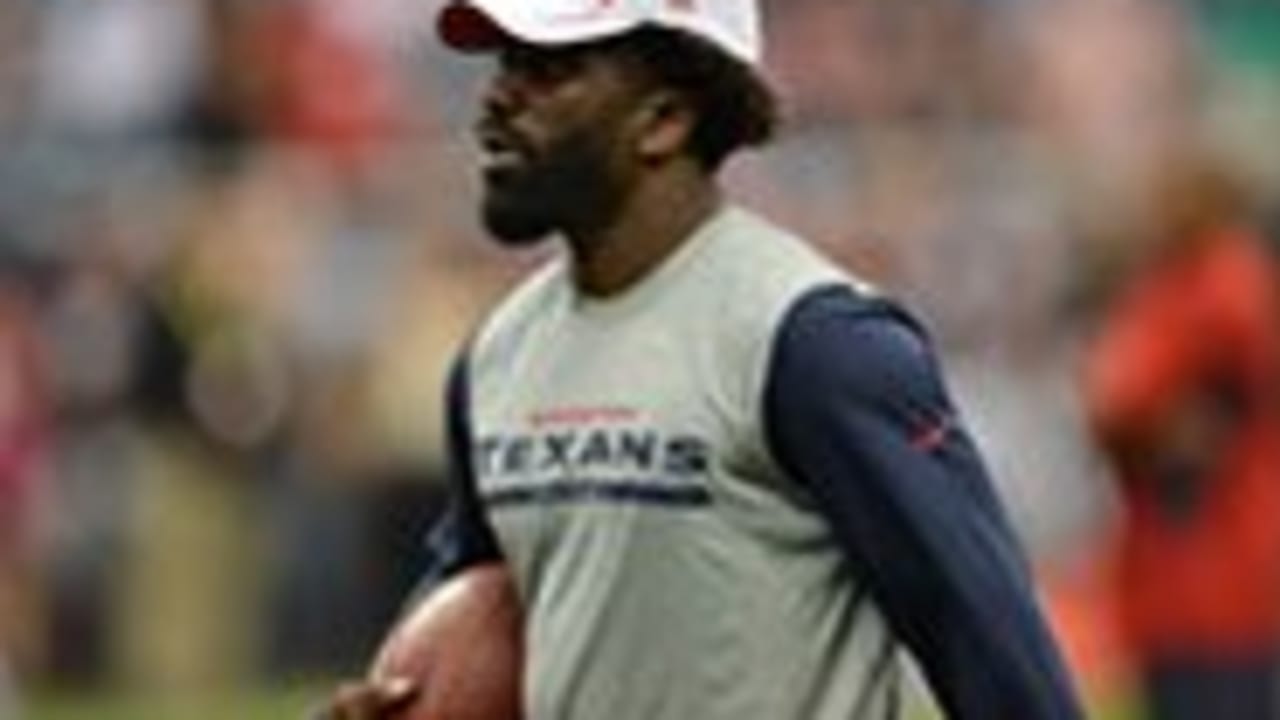 Birthday boy Ed Reed takes more practice reps