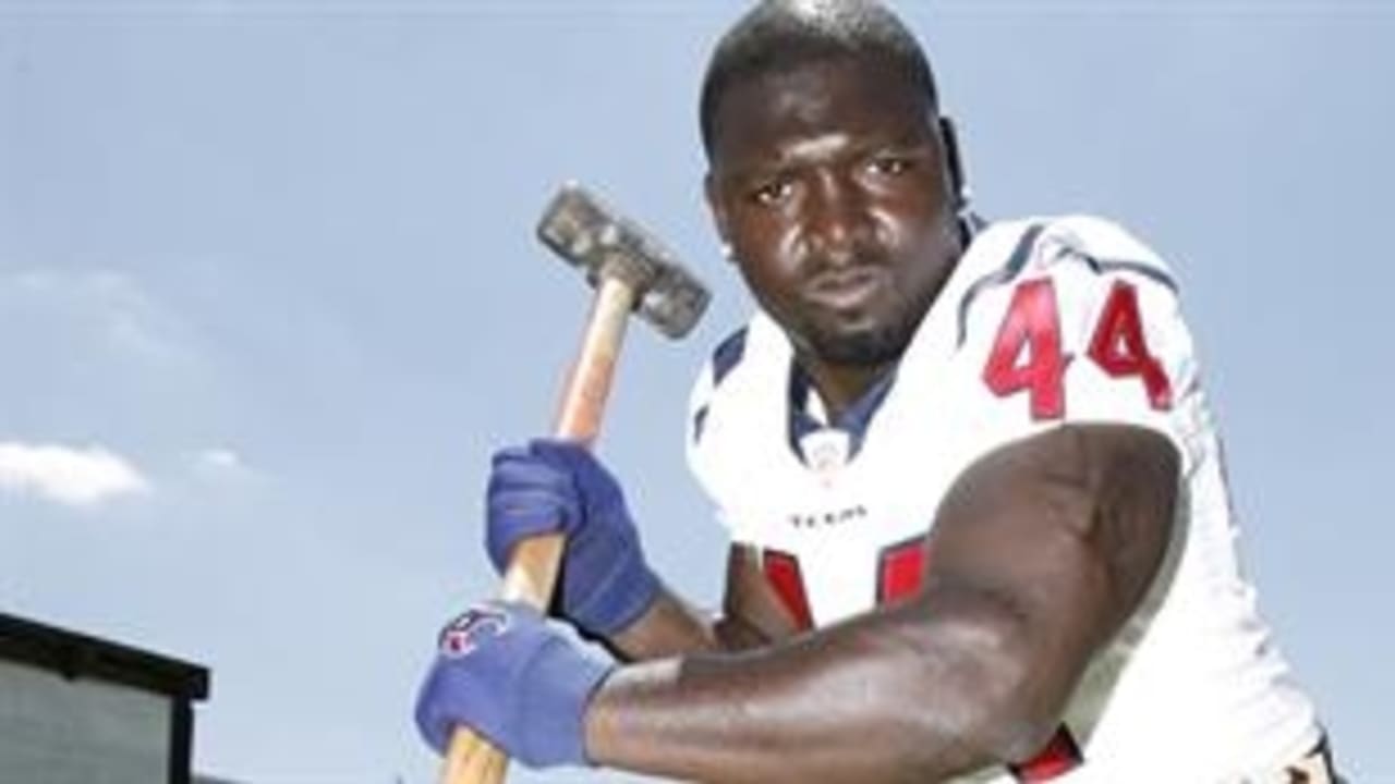 Vonta Leach: The Texans' Hammer