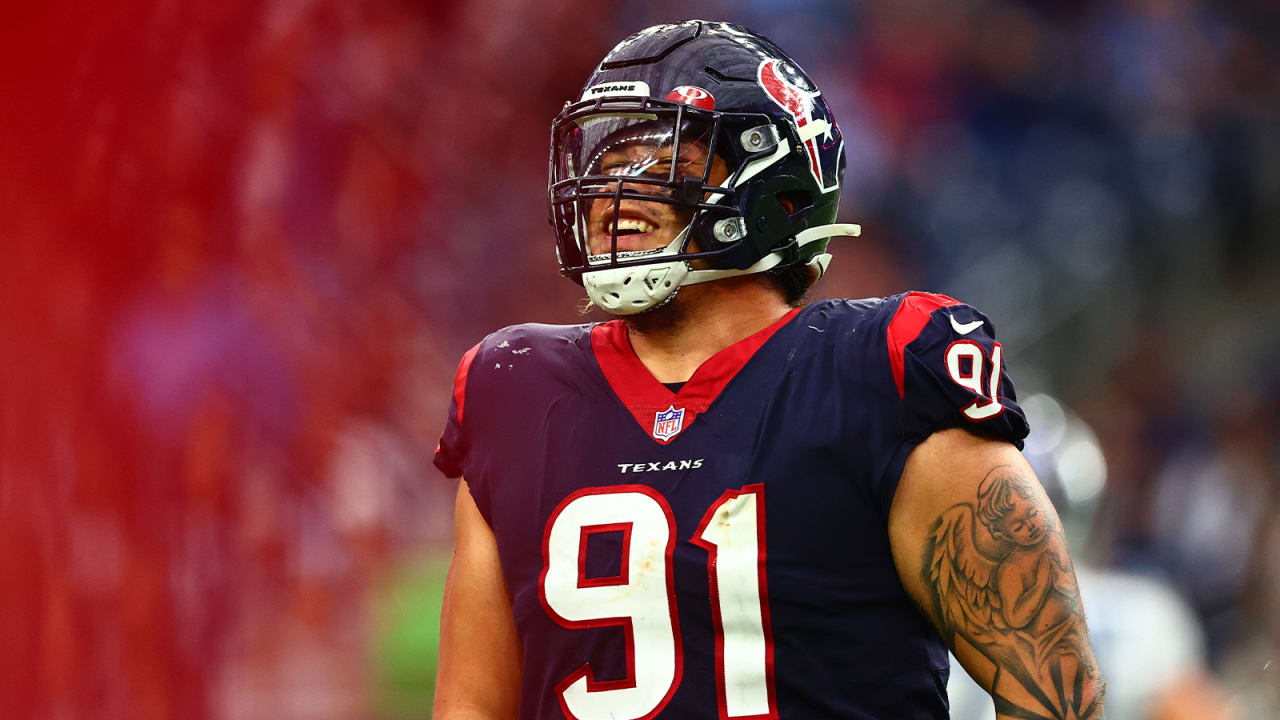 Houston Texans DL Roy Lopez serving as Fiesta Gras Grand Marshal at