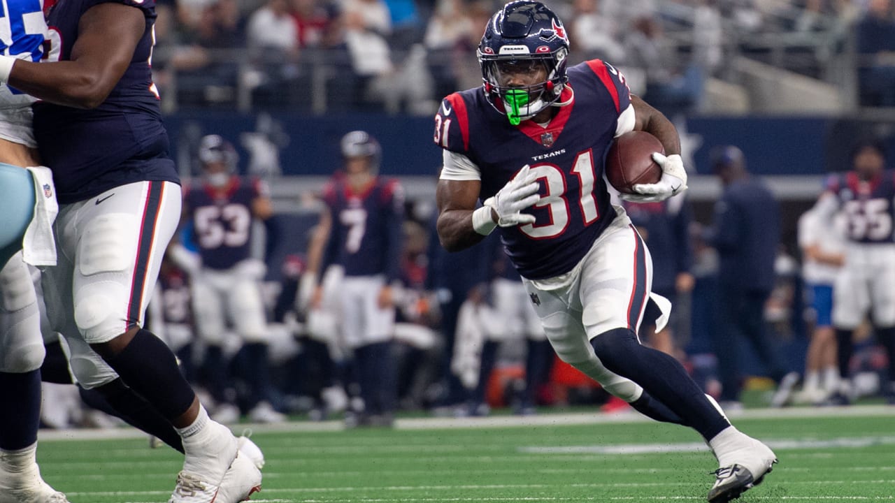 Texans Running Back Fantasy Football Outlook: Dameon Pierce vs. Devin  Singletary