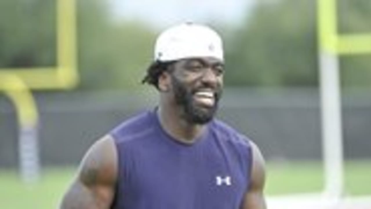 A Reed lo extrañan en Baltimore pero los Texans lo tienen
