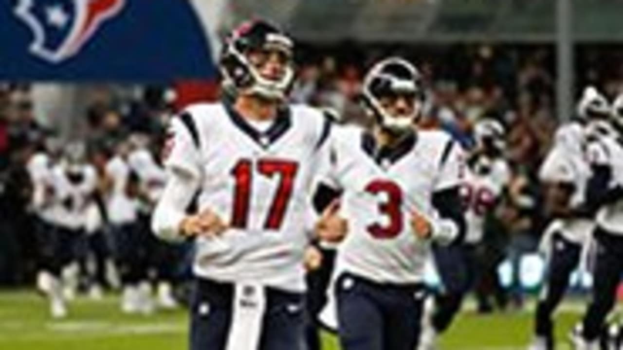 Texans Reflect On Mexico City Atmosphere