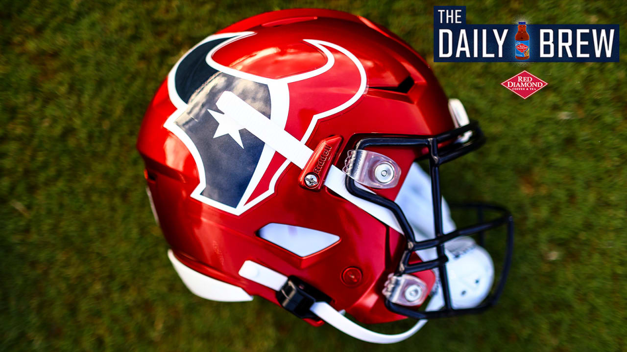 Texans: Red helmets vs. Eagles drew mixed opinions from fans