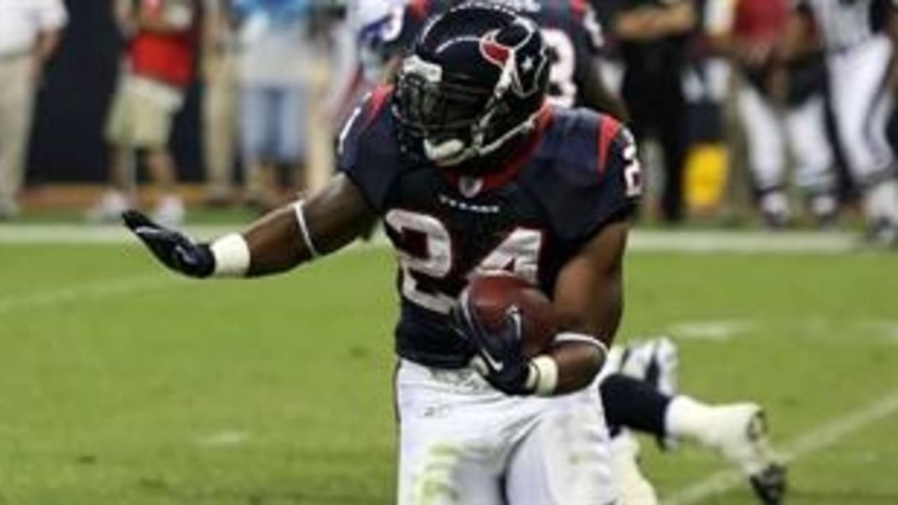 Texans coach weighs in on potential Jadeveon Clowney return