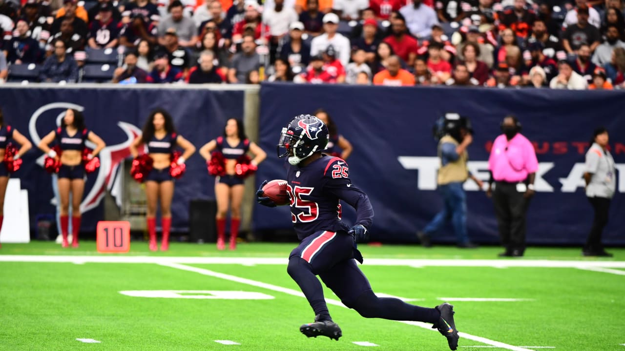 HOUSTON, TX - AUGUST 01: Houston Texans cornerback Desmond King II (25)  runs through defensive drills during the Houston Texans Training Camp  session at Houston Methodist Training Center adjacent to NRG Stadium