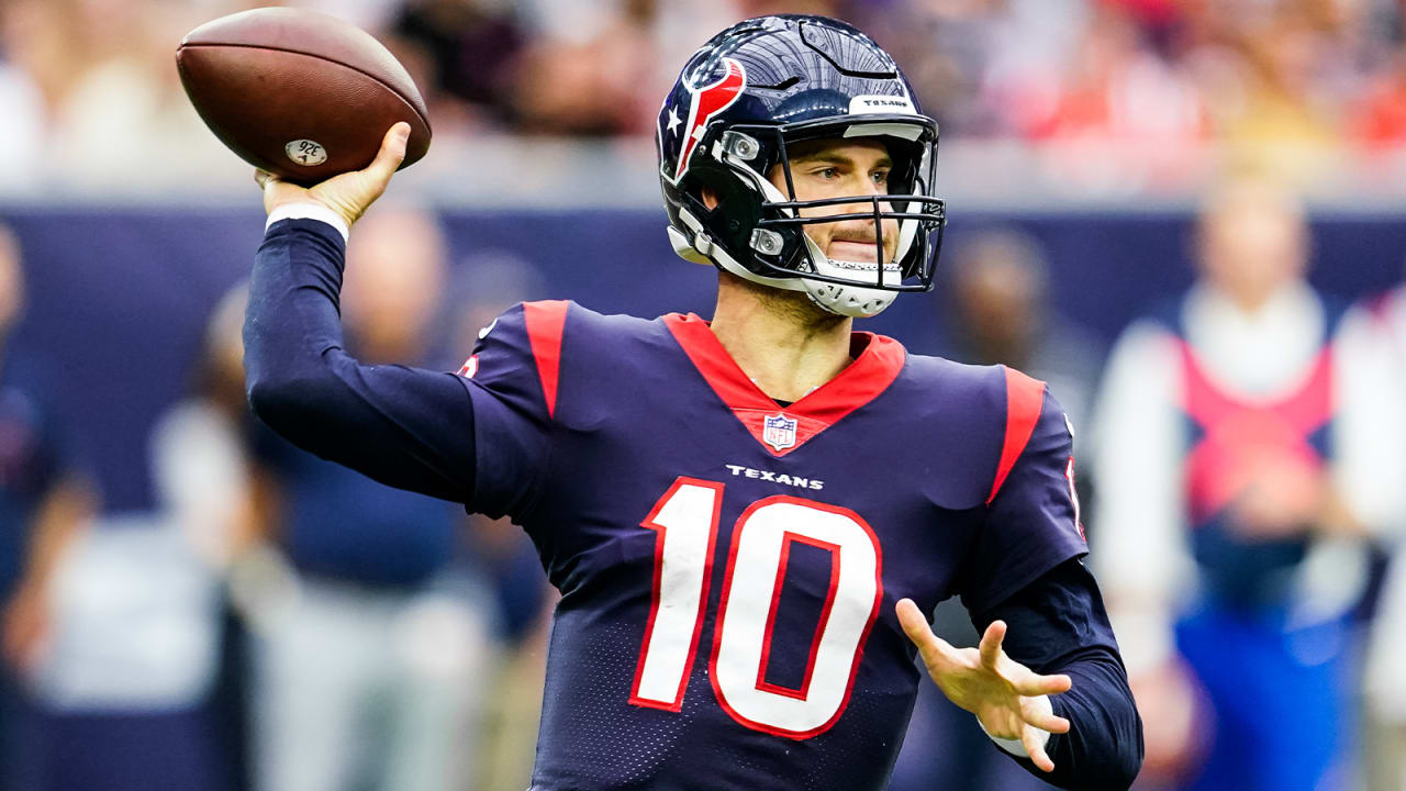Texans QB Davis Mills completed 72.4% passes for 312 yards and 3 TD in a turnover-free effort against New England. - Vimarsana News