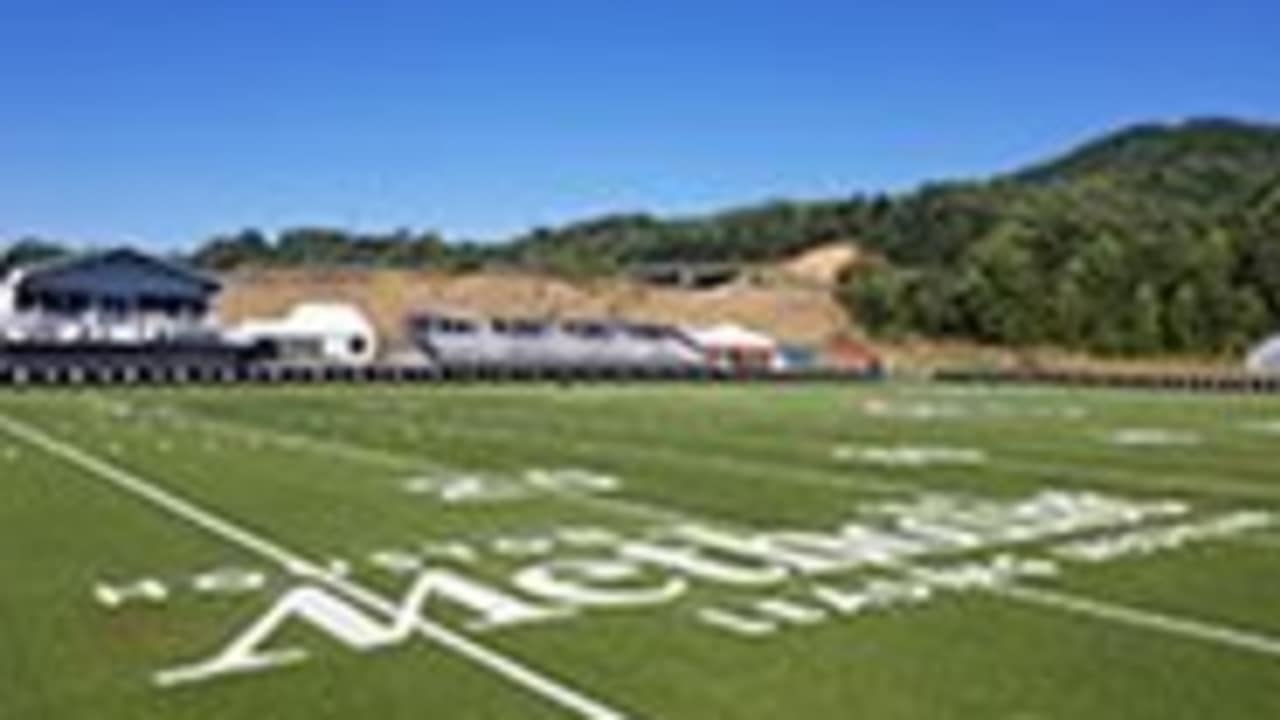 Texans arrive at The Greenbrier for training camp