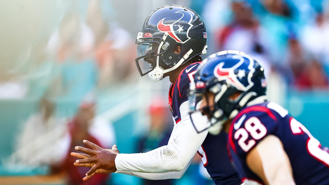 Harris Hits: Texans vs. Dolphins