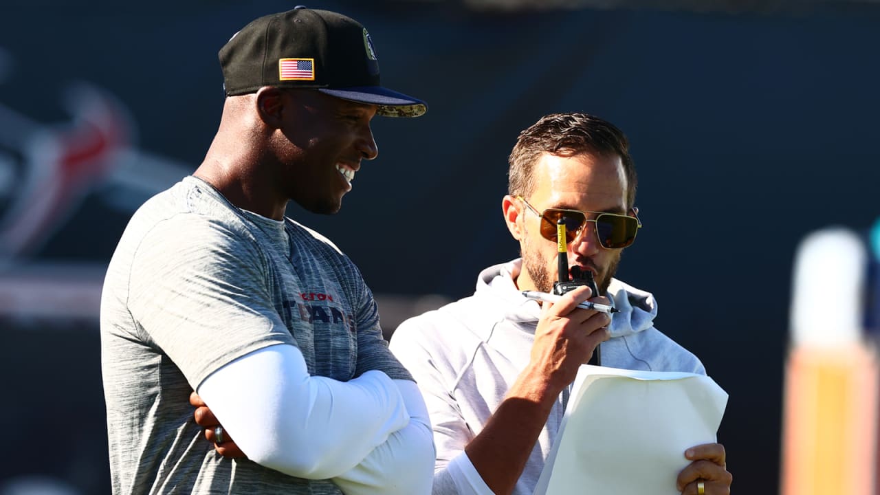 Kyle Shanahan and Mike McDaniel are changing the NFL as we know it