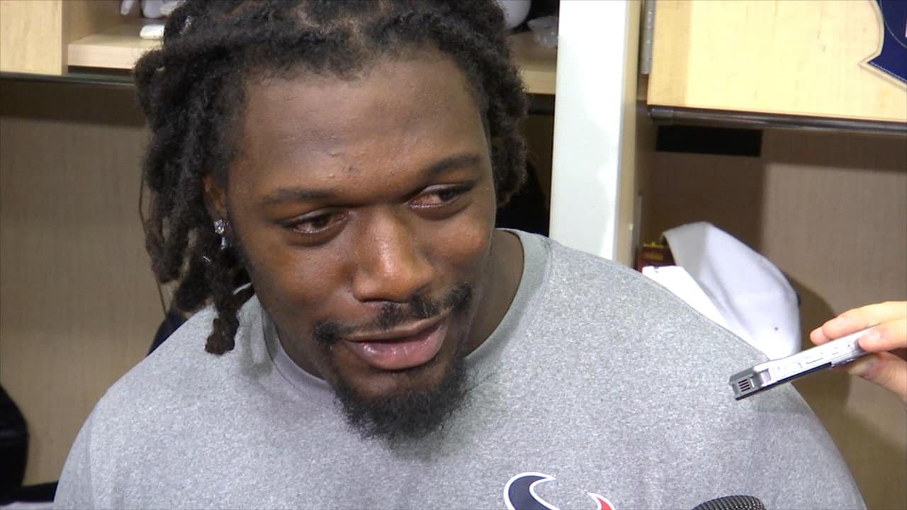 Clowney practices, gives injury update