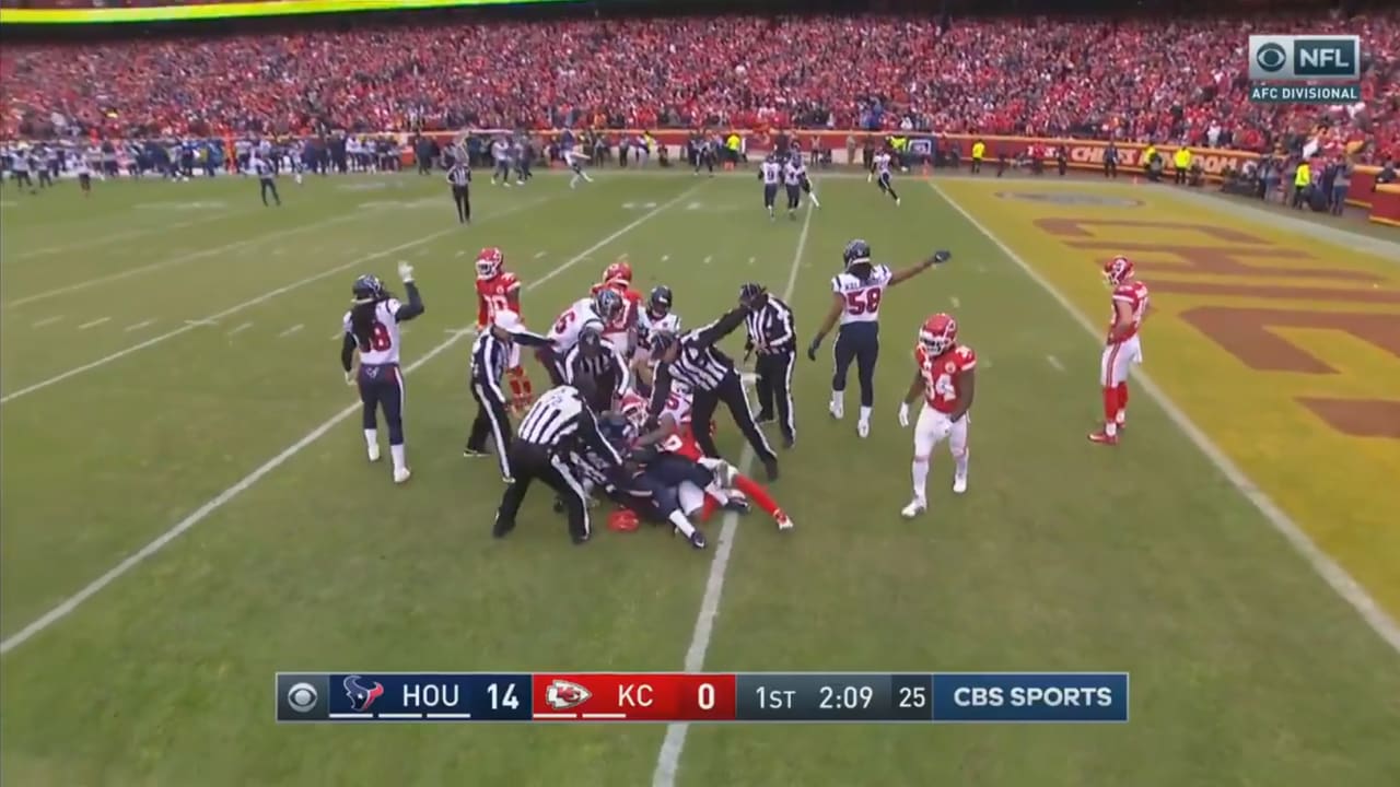 CAN'T-MISS PLAY: Texans recover Chiefs fumble