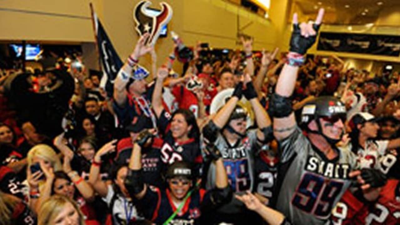 Texans 2013 Draft Party a hit