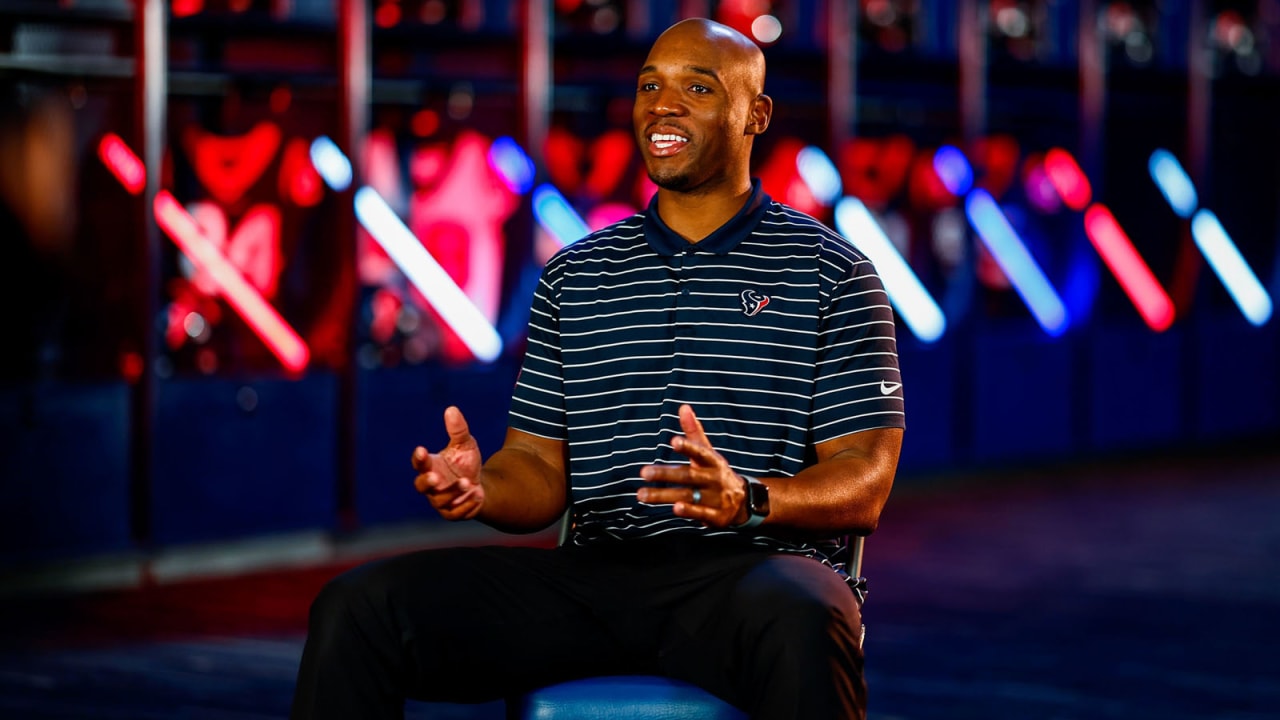 For his second and final season as the San Francisco 49ers defensive  coordinator, DeMeco Ryans won the Associated Press Assistant Coach of the  Year. at the NFL Honors show.